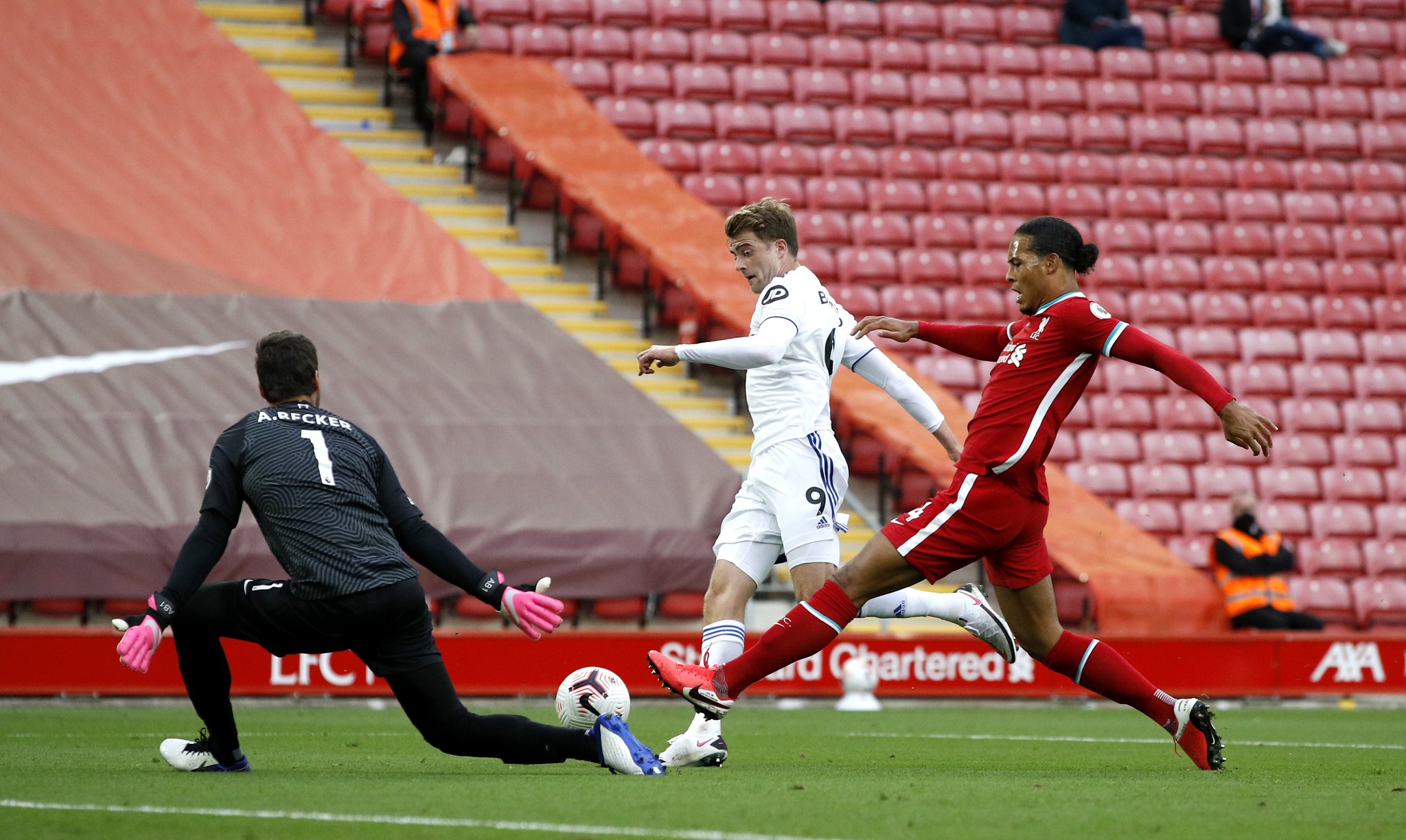 也考验着年 也考验着年